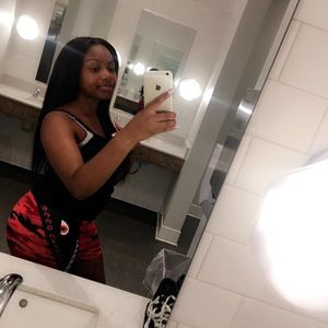 Meet your Posher, Jasmine